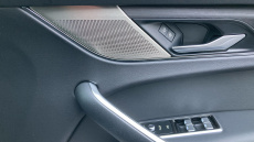 Jaguar F-Pace 2.0 D200 R-Dynamic Black 5dr Auto AWD Diesel Estate